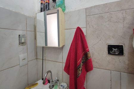 Casa à venda com 152m², 2 quartos e 2 vagas Casa à venda com 152m², 2 quartos e 2 vagasBanheiro