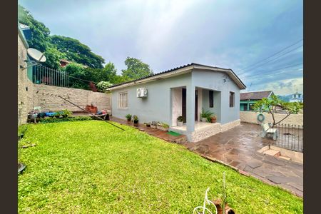 Casa à venda com 88m², 2 quartos e 1 vagaFachada