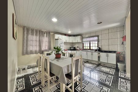 Casa à venda com 88m², 2 quartos e 1 vagaCozinha
