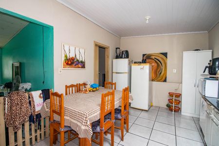 Casa à venda com 272m², 2 quartos e 1 vagaCozinha 