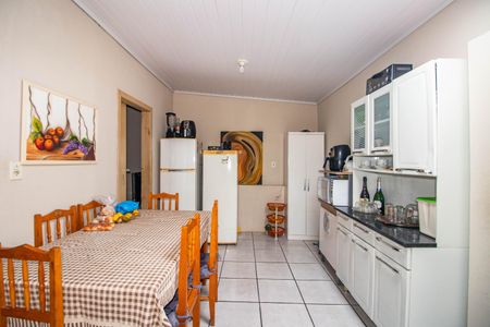 Casa à venda com 272m², 2 quartos e 1 vagaCozinha 