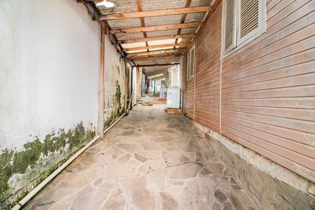 Casa à venda com 272m², 2 quartos e 1 vagaPátio