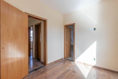 Casa à venda com 100m², 3 quartos e 1 vagaQuarto 3