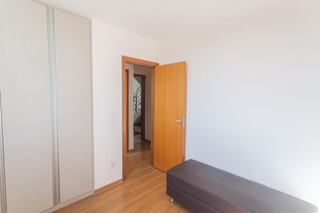 Apartamento à venda com 189m², 4 quartos e 4 vagas Apartamento à venda com 189m², 4 quartos e 4 vagasQuarto 2