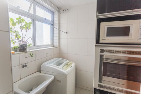 Apartamento à venda com 189m², 4 quartos e 4 vagas Apartamento à venda com 189m², 4 quartos e 4 vagasÁrea de Serviço