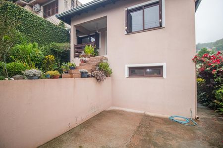 Casa à venda com 300m², 4 quartos e 2 vagasQuintal