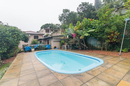 Casa à venda com 300m², 4 quartos e 2 vagasÁrea comum - Piscina