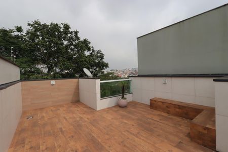 Apartamento à venda com 108m², 2 quartos e 2 vagasCobertura - Quintal