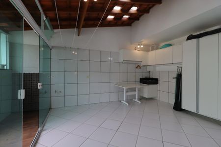 Apartamento à venda com 108m², 2 quartos e 2 vagasCobertura - Área de Serviço