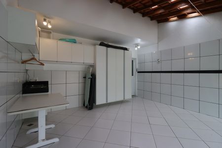 Apartamento à venda com 108m², 2 quartos e 2 vagasCobertura - Área de Serviço