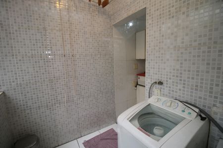 Apartamento à venda com 85m², 2 quartos e 1 vagaÁrea de Serviço