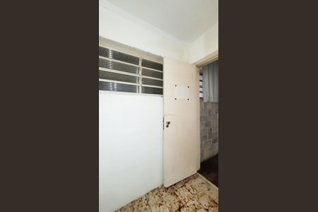 Casa à venda com 439m², 4 quartos e 2 vagasQuarto de Serviço 2