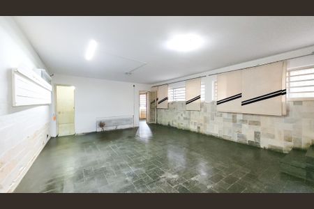 Casa à venda com 439m², 4 quartos e 2 vagasÁrea privativa