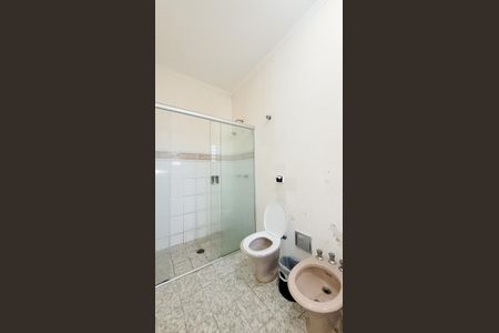 Casa à venda com 439m², 4 quartos e 2 vagasBanheiro da Suíte master