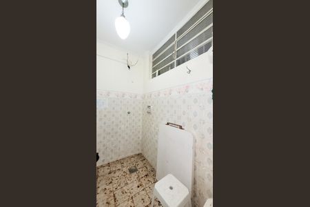 Casa à venda com 439m², 4 quartos e 2 vagasBanheiro de Serviço