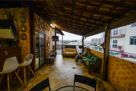 Apartamento à venda com 160m², 3 quartos e 1 vaga Apartamento à venda com 160m², 3 quartos e 1 vagaTerraço