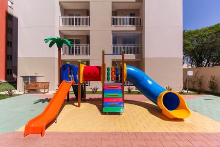 Apartamento à venda com 40m², 2 quartos e 1 vaga Apartamento à venda com 40m², 2 quartos e 1 vagaÁrea comum - Playground