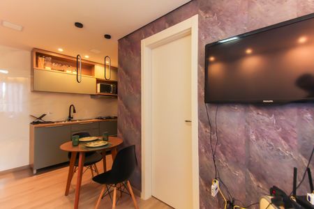 Apartamento à venda com 40m², 2 quartos e 1 vaga Apartamento à venda com 40m², 2 quartos e 1 vagaSala