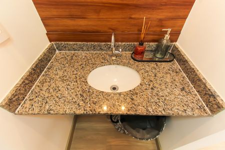 Apartamento à venda com 40m², 2 quartos e 1 vaga Apartamento à venda com 40m², 2 quartos e 1 vagaBanheiro