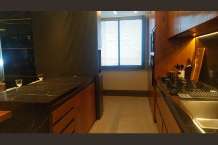 Apartamento à venda com 150m², 3 quartos e 1 vaga