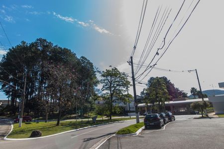 Casa de condomínio à venda com 404m², 4 quartos e 6 vagasVista da Rua