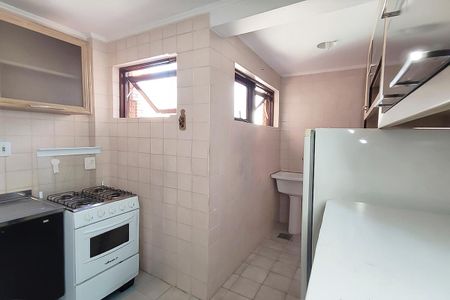 Apartamento à venda com 60m², 1 quarto e sem vaga Apartamento à venda com 60m², 1 quarto e sem vagaCozinha e Área de Serviço
