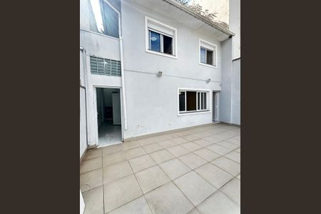 Casa à venda com 90m², 3 quartos e 2 vagas Casa à venda com 90m², 3 quartos e 2 vagasFoto 35