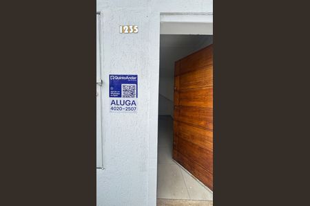 Casa à venda com 100m², 2 quartos e 1 vaga Casa à venda com 100m², 2 quartos e 1 vagaPlaca