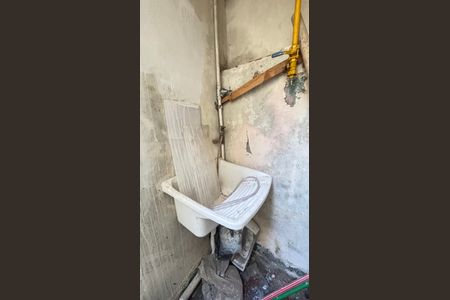 Casa à venda com 100m², 2 quartos e 1 vaga Casa à venda com 100m², 2 quartos e 1 vagaÁrea de Serviço