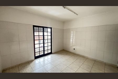 Casa à venda com 100m², 2 quartos e 1 vaga Casa à venda com 100m², 2 quartos e 1 vagaQuarto 1