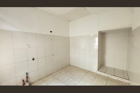 Casa à venda com 100m², 2 quartos e 1 vaga Casa à venda com 100m², 2 quartos e 1 vagaBanheiro