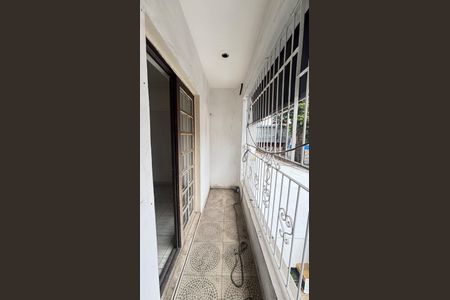 Casa à venda com 100m², 2 quartos e 1 vaga Casa à venda com 100m², 2 quartos e 1 vagaVaranda do Quarto 1