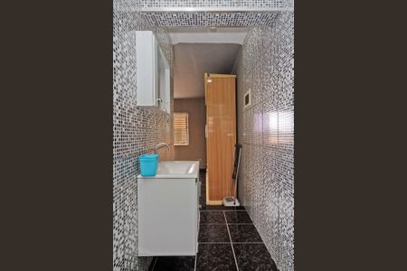 Casa à venda com 150m², 3 quartos e 3 vagasBanheiro da Suíte