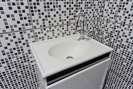 Casa à venda com 150m², 3 quartos e 3 vagasBanheiro 1