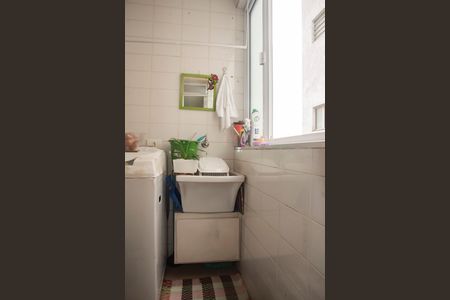 Apartamento à venda com 75m², 2 quartos e 1 vagaÁrea de Serviço