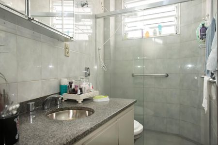 Apartamento à venda com 75m², 2 quartos e 1 vagaBanheiro