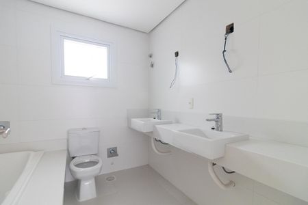 Apartamento à venda com 190m², 3 quartos e 3 vagasBanheiro da Suíte 3