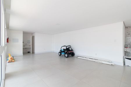 Apartamento à venda com 190m², 3 quartos e 3 vagasÁrea comum - Salão de festas
