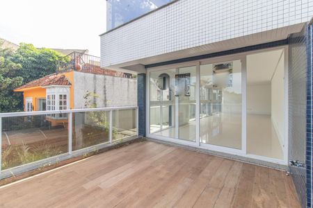 Apartamento à venda com 190m², 3 quartos e 3 vagasVaranda da sala