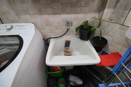 Apartamento à venda com 72m², 2 quartos e 1 vagaÁrea de Serviço