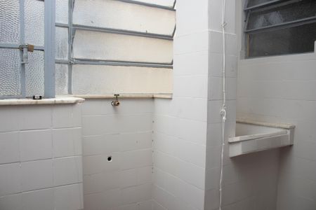 Apartamento à venda com 110m², 3 quartos e 1 vagaÁrea de Serviço