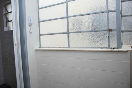 Apartamento à venda com 110m², 3 quartos e 1 vagaÁrea de Serviço