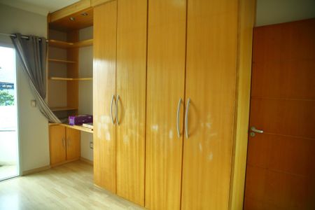 Casa à venda com 250m², 3 quartos e 2 vagasQuarto 2