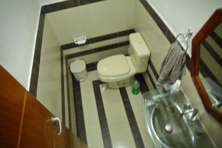 Casa à venda com 250m², 3 quartos e 2 vagasBanheiro