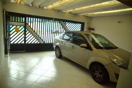 Casa à venda com 250m², 3 quartos e 2 vagasGaragem