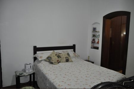 Casa à venda com 151m², 2 quartos e 1 vagaSuíte