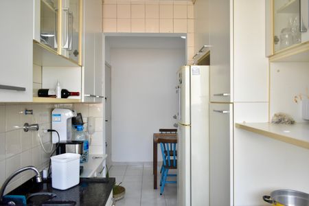 Apartamento à venda com 38m², 1 quarto e 1 vaga Apartamento à venda com 38m², 1 quarto e 1 vagaCozinha