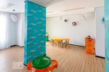 Apartamento à venda com 64m², 3 quartos e 1 vaga Apartamento à venda com 64m², 3 quartos e 1 vagaÁrea Comum - Brinquedoteca
