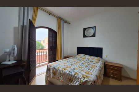 Apartamento à venda com 100m², 3 quartos e 2 vagas Apartamento à venda com 100m², 3 quartos e 2 vagasSuíte