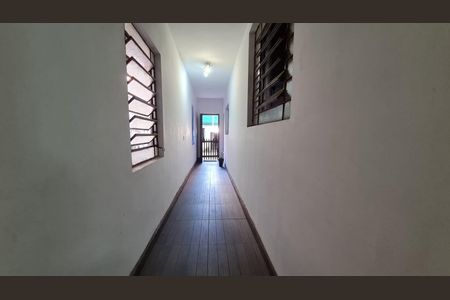 Casa à venda com 242m², 3 quartos e 2 vagas